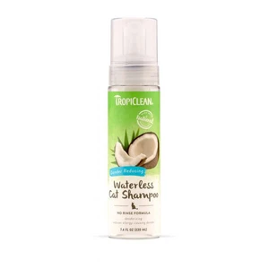 TropiClean Waterless Dander Reducing Cat Shampoo 220mL